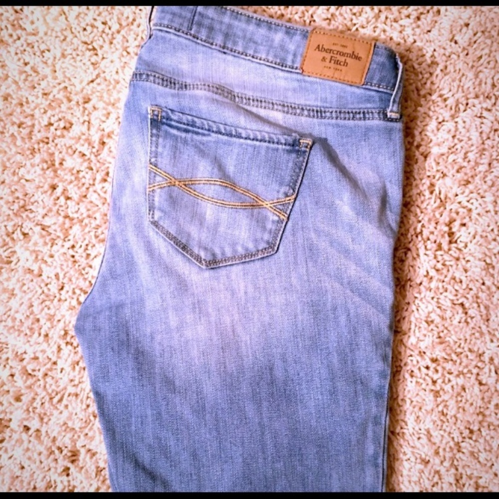 Super Cute Abercrombie Jeans👖